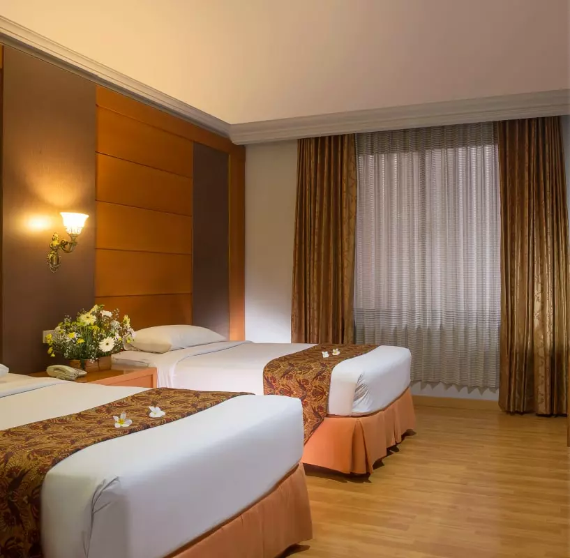 kamar superior hotel utami