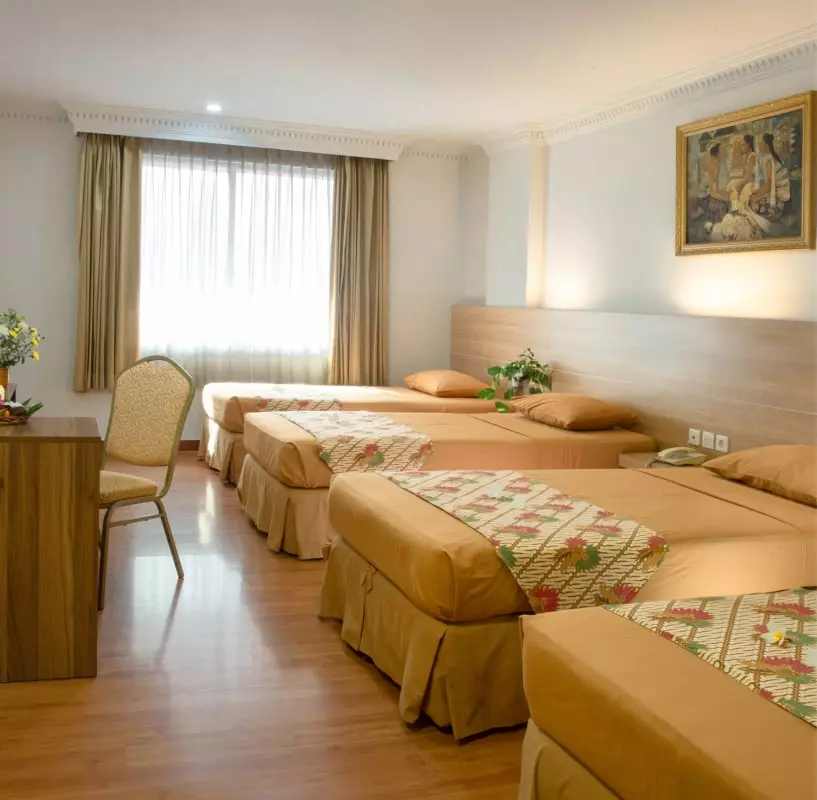 family room hotel utami