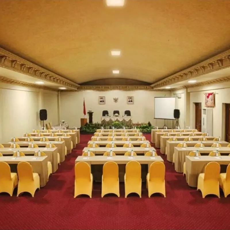 bpugenville hall min