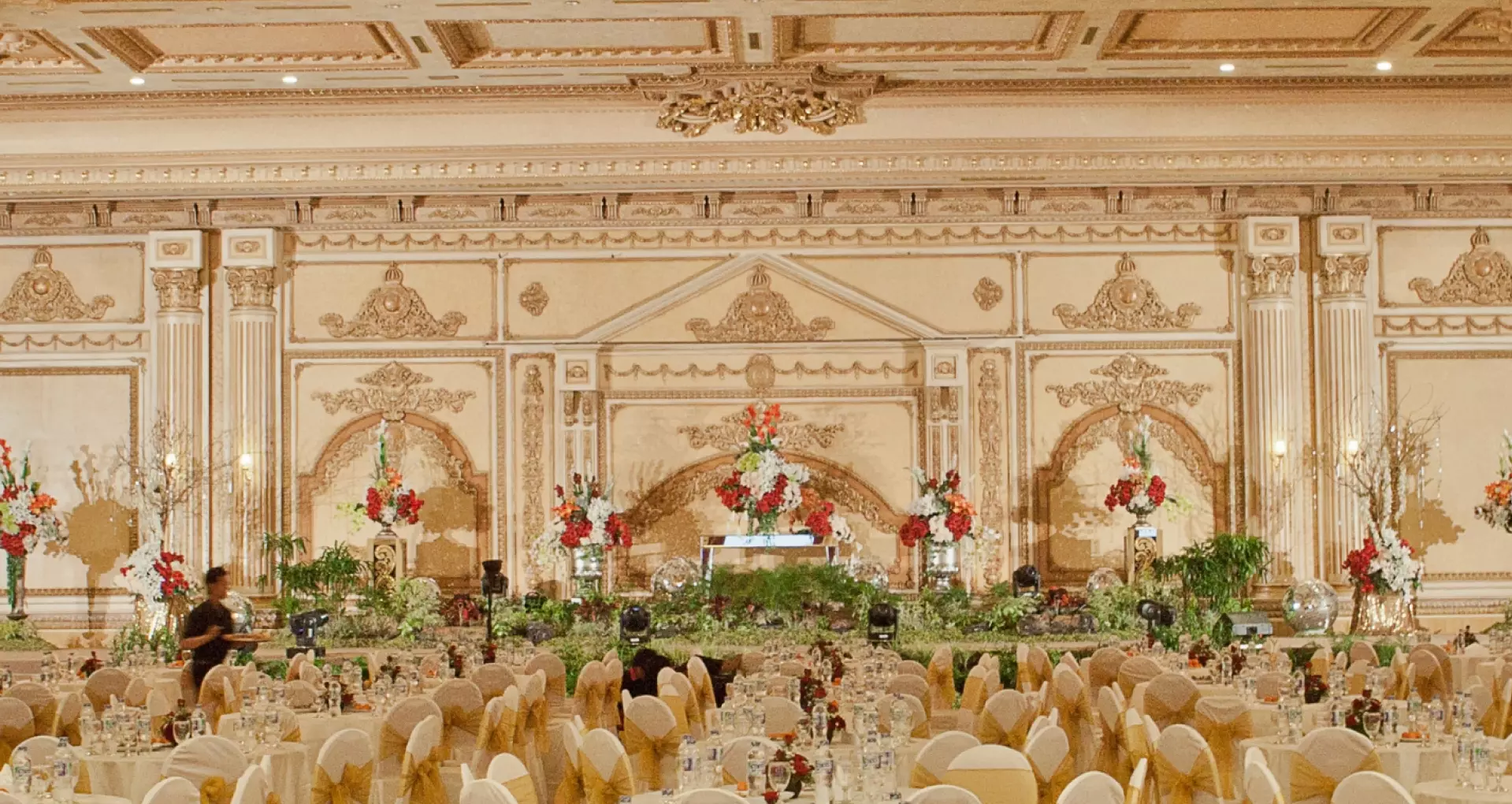 madina ballroom hotel utami