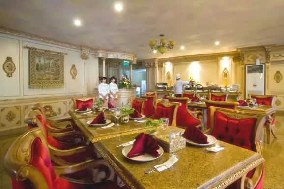 restaurant utami hotel