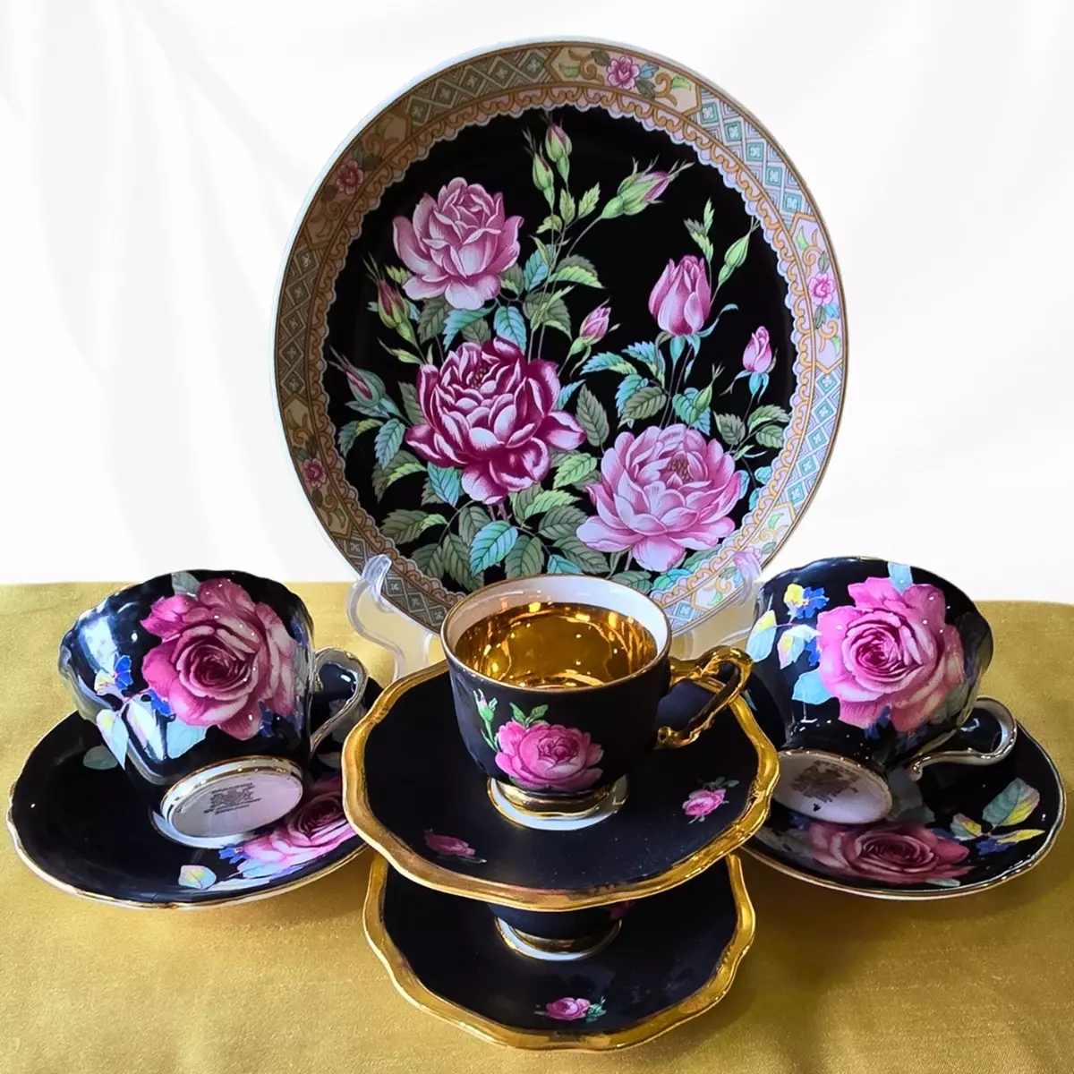 set cangkir teh antik